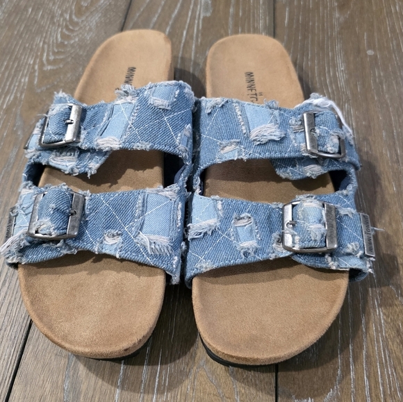 Minnetonka Patchwork Denim Sandals, Size 10 - Picture 3 of 11